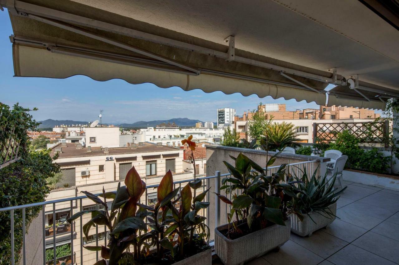 Atico Con Gran Terraza En El Corazon De Girona Apartment Exterior foto